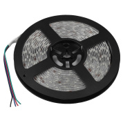 Светодиодная влагозащищенная лента ЭРА 14,4W/m 60LED/m 5050SMD RGB 5M LS5050-14,4-60-24-65-RGB-5m Б0043115